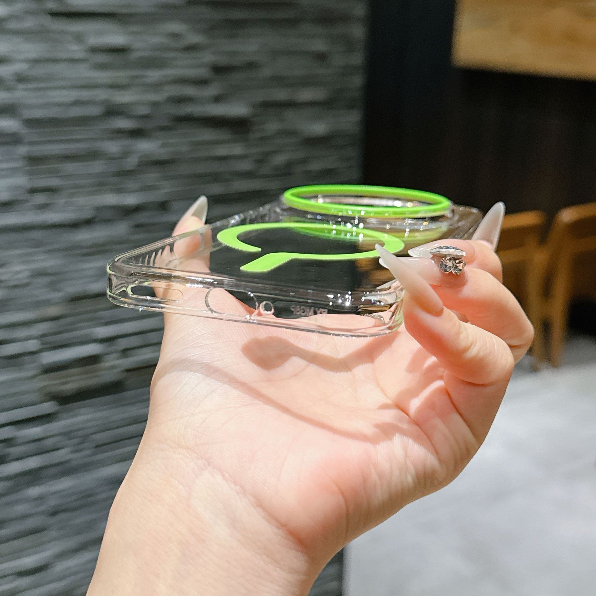 Fashion Luxury HD Transparent  - Oppo Find X8 recension och pris